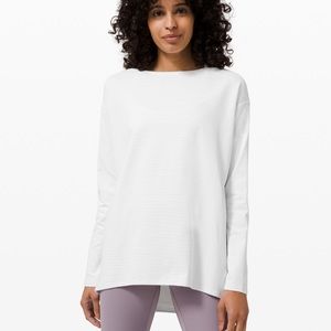 Lululemon Back in Action LS Shine